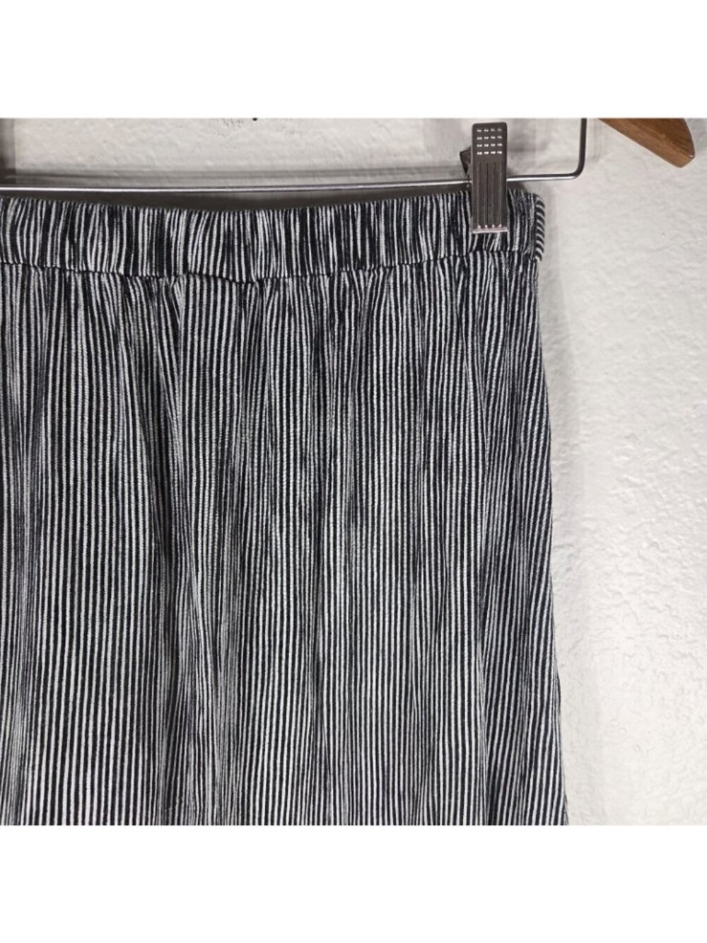 Joe B By Joe Benbasset Women's M Maxi Wrap Skirt Striped Black White Tie Side - Picture 11 of 14